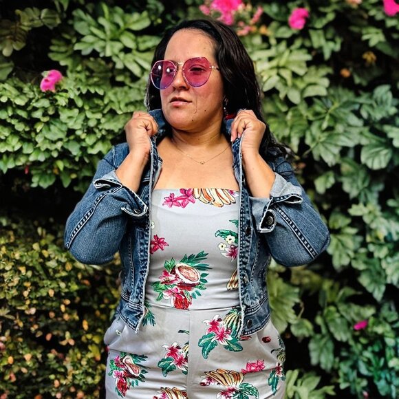 The Limited Button Down Denim Jacket Stretch Cropped Oversized Jean Sweater - Picture 2 of 11